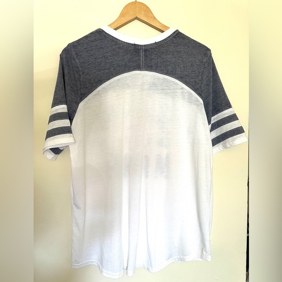 Sable Sky Game Day Mama T-Shirt - White and Gray V- Neck XL Gift for Mom - Picture 6 of 8